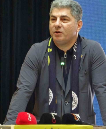 hakan-safi-2-yerli-3-dunya-yildizi-yabanci-oyuncu-getirecegiz-hsgm2NW1.jpg