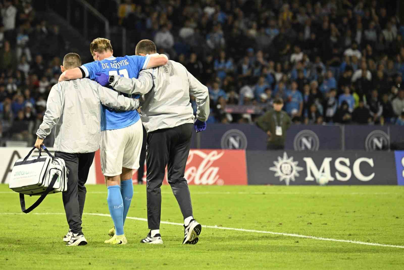 hakanin golu intere yetmedi napoli liderligi aldi 3 UnFgNmlA