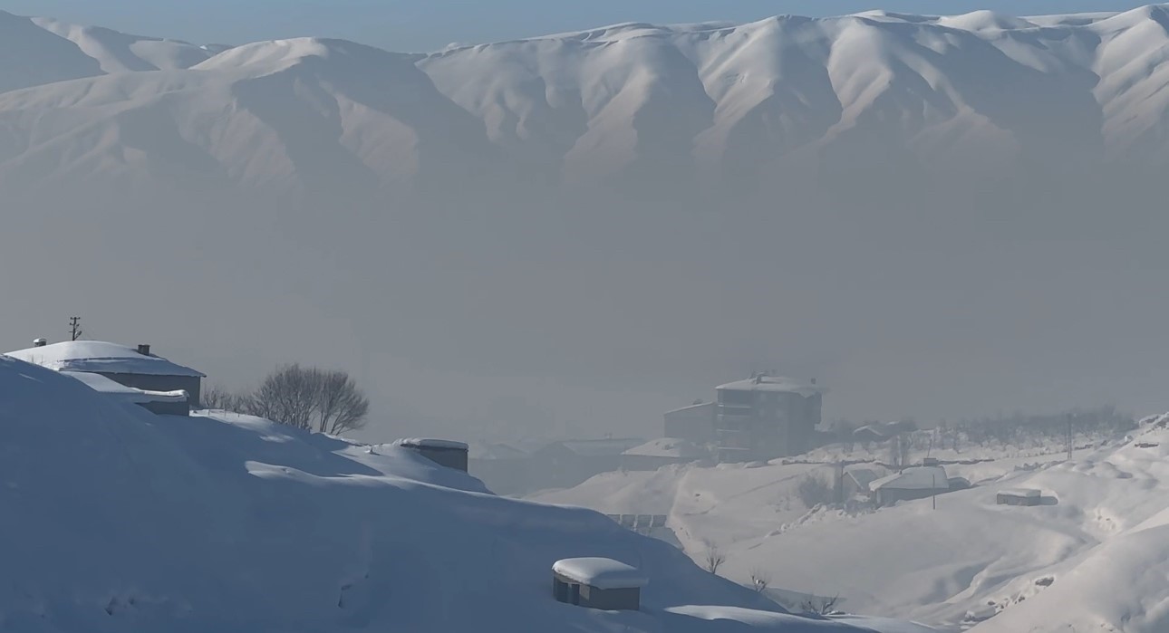 hakkari kar yagisi 51 yerlesim yerinin yolu kapandi 2 GdOtcjw6