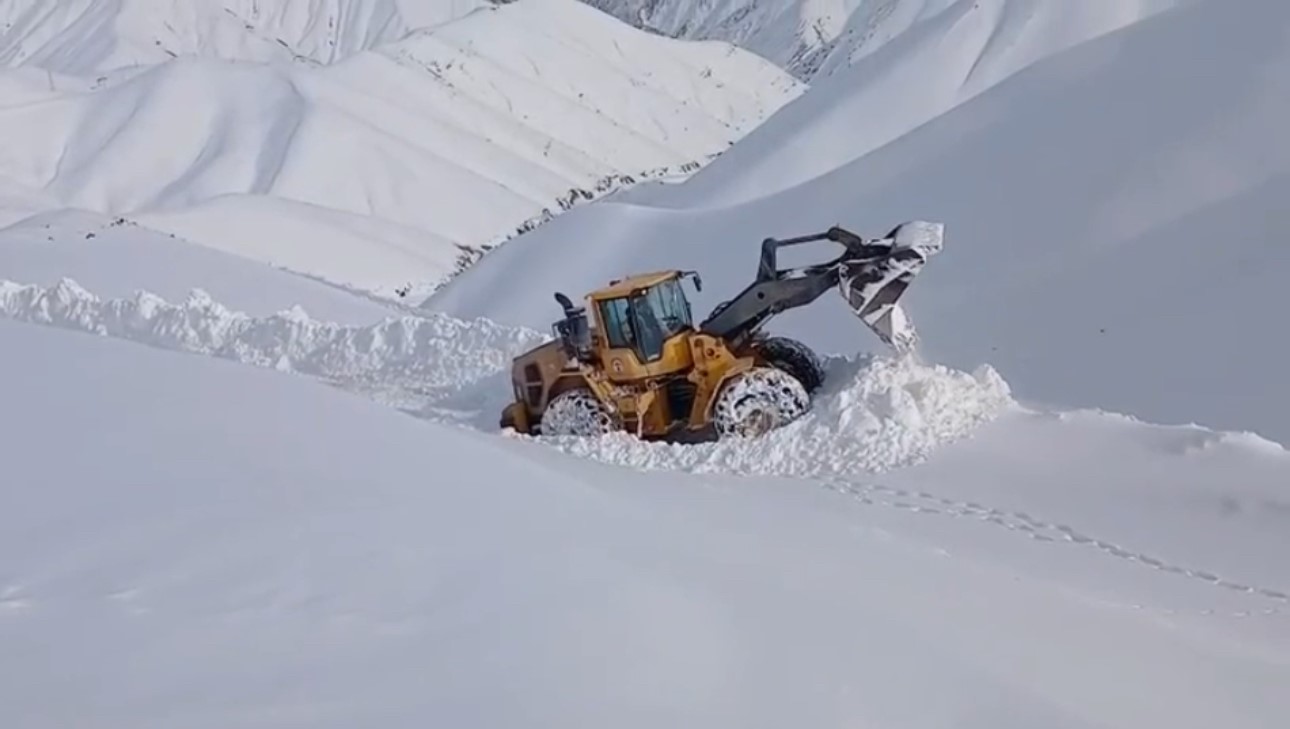 hakkaride tum koy yollari ulasima acildi 2 5PLRIpgt