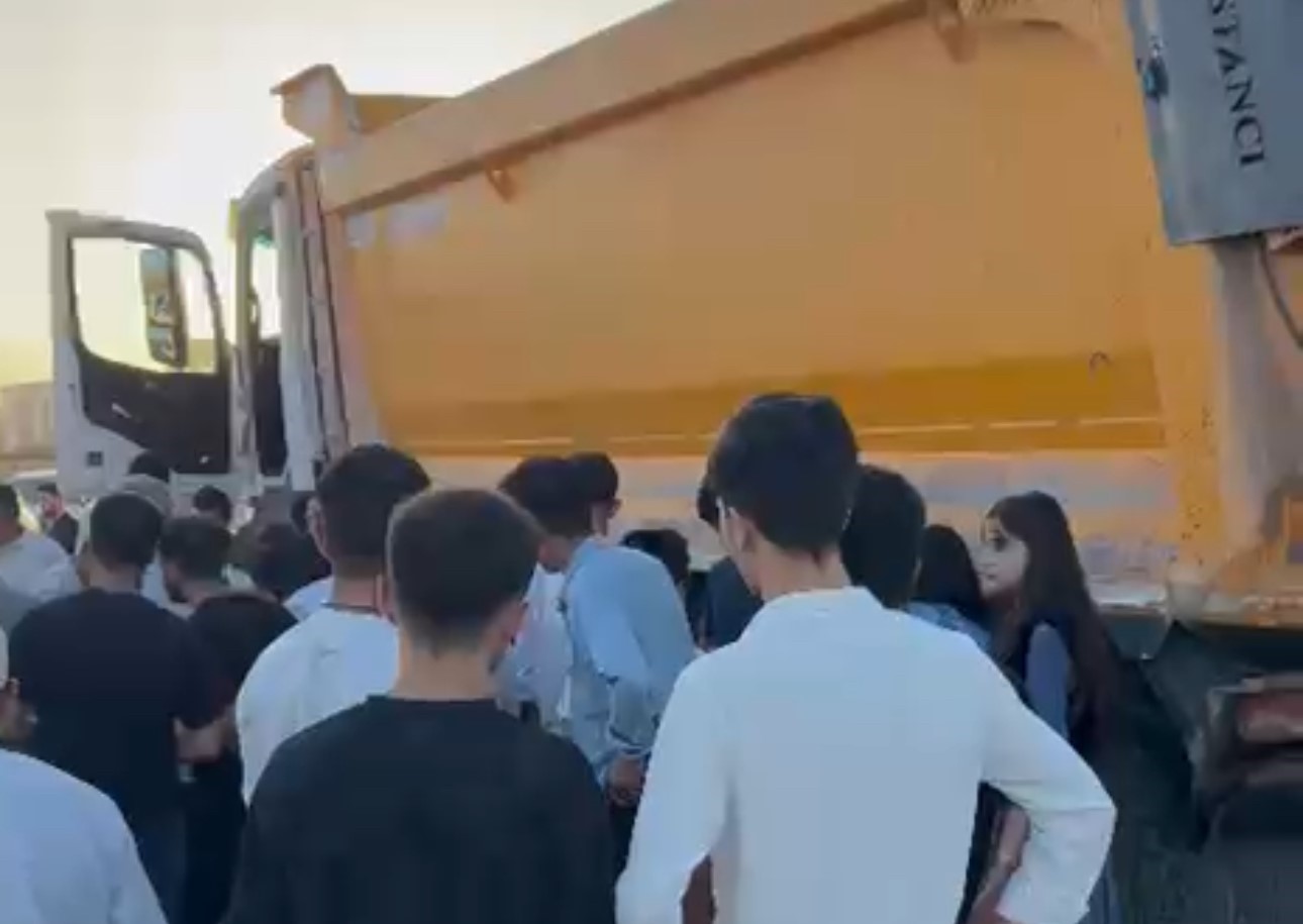 Hakkari’de üç ayrı trafik kazası: 1 ölü, 7 yaralı 8 hakkaride uc ayri trafik kazasi 1 olu 7 yarali 4 vB8z4AYu