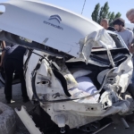hakkaride-uc-ayri-trafik-kazasi-1-olu-7-yarali-9MeeUMl5.jpg