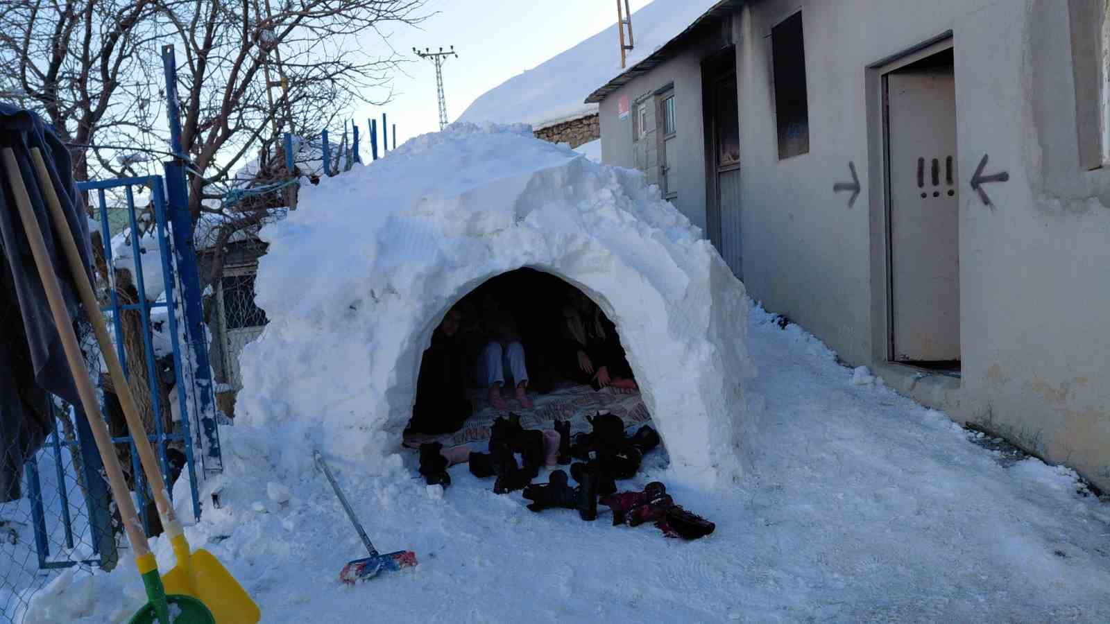 hakkarili yunustan iglo evi 2 YlbW6k1i
