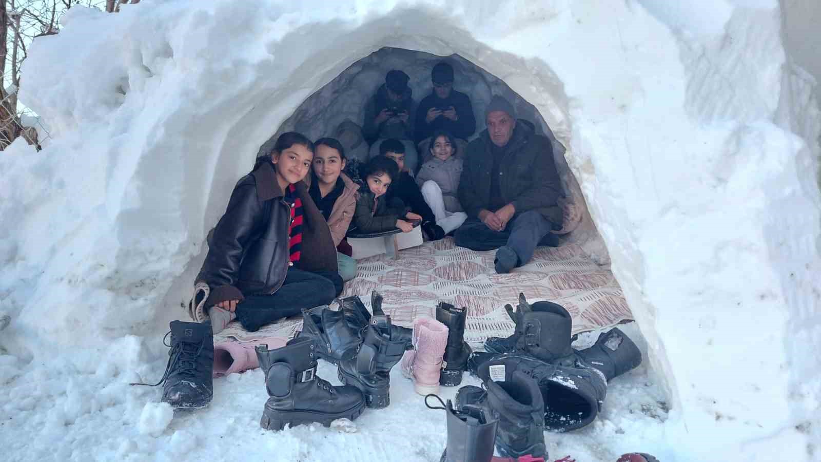 hakkarili yunustan iglo evi 4