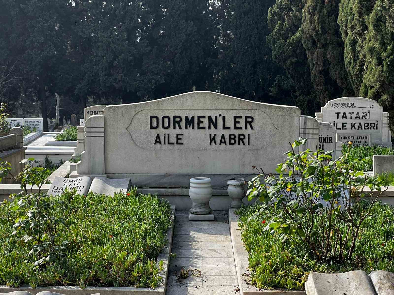 haldun dormen edirnekapi mezarliginda topraga verildi 0 KZJNTSQB