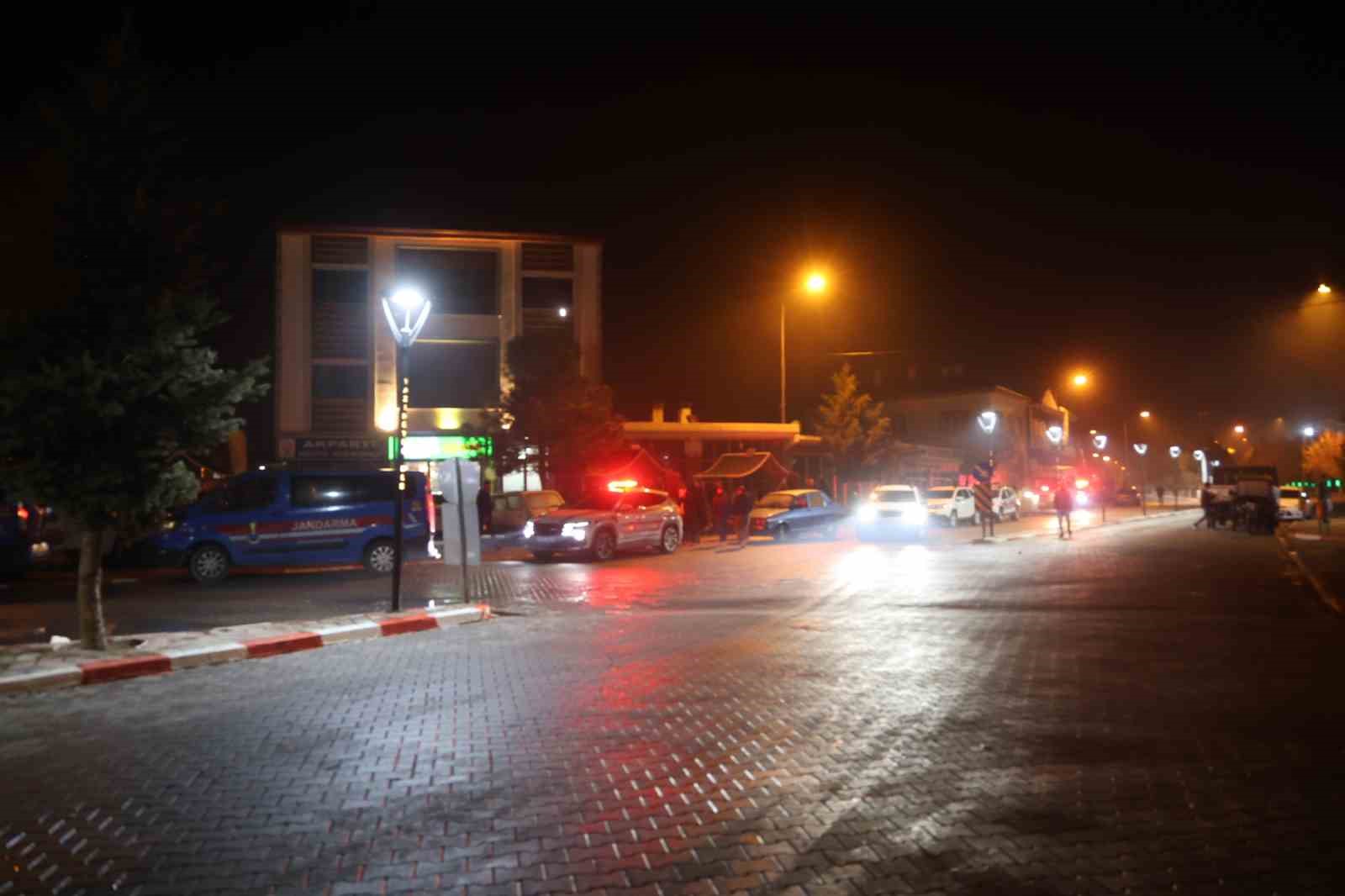 hali saha kavgasi iki beldeyi ayaga kaldirdi 4 8IEEITkb