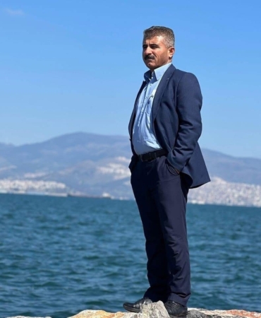 hali-sahada-kalp-krizi-geciren-adam-hayatini-kaybetti-28NdF2D5.jpg