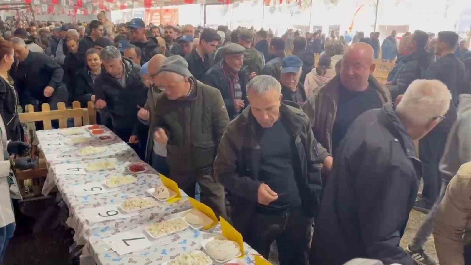 halk juri oldu en iyi keci peynirini vatandas secti 0 bHN79XmQ