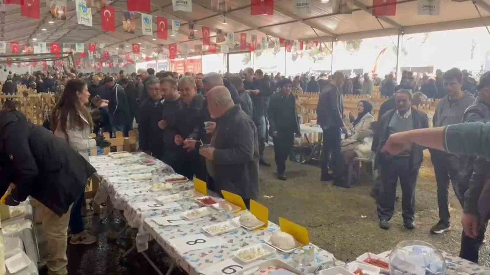 halk juri oldu en iyi keci peynirini vatandas secti 1 CIfjC4wO