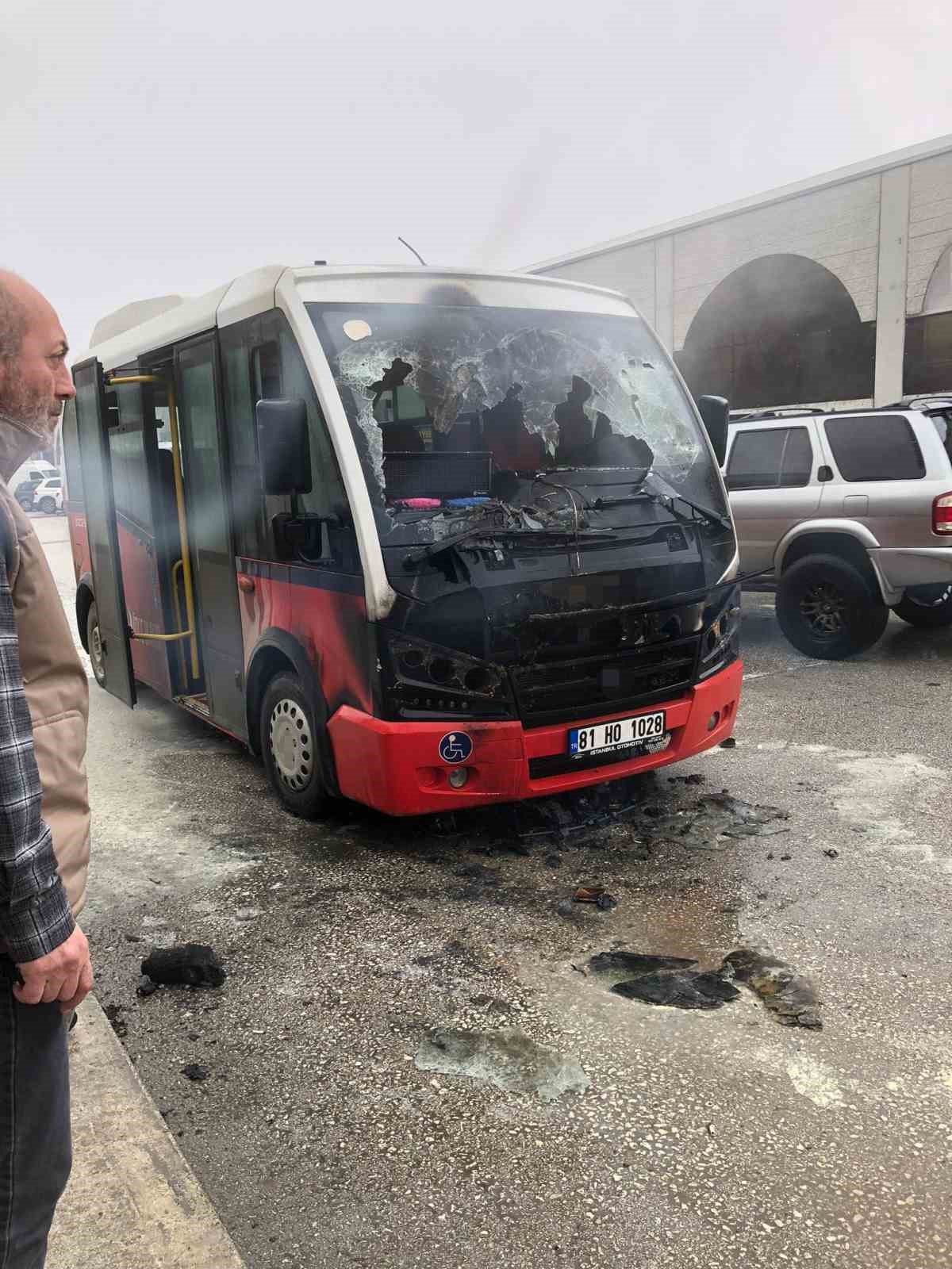halk otobusu alev alev yandi 4 eSD8PN3w