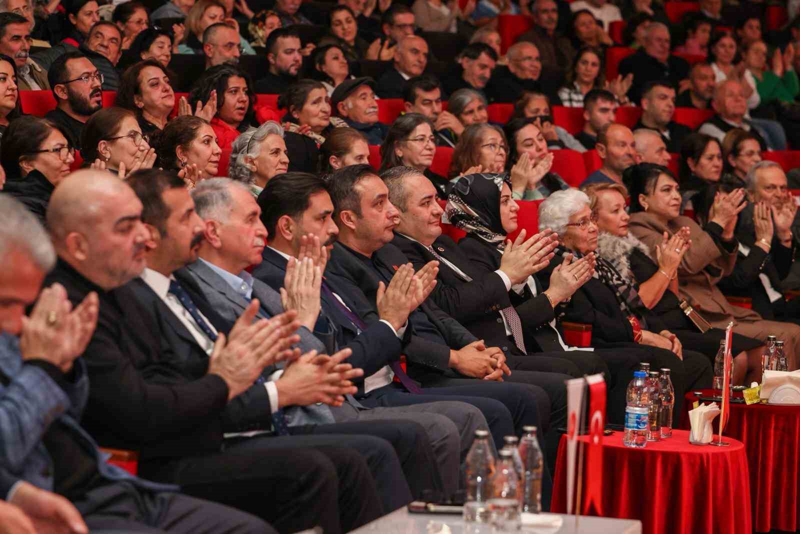 halk ozani ali kiziltug keciorende turkulerle anildi 1 X9mtbfLT