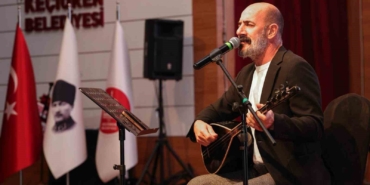 halk-ozani-ali-kiziltug-keciorende-turkulerle-anildi-ssOMyMuv.jpg