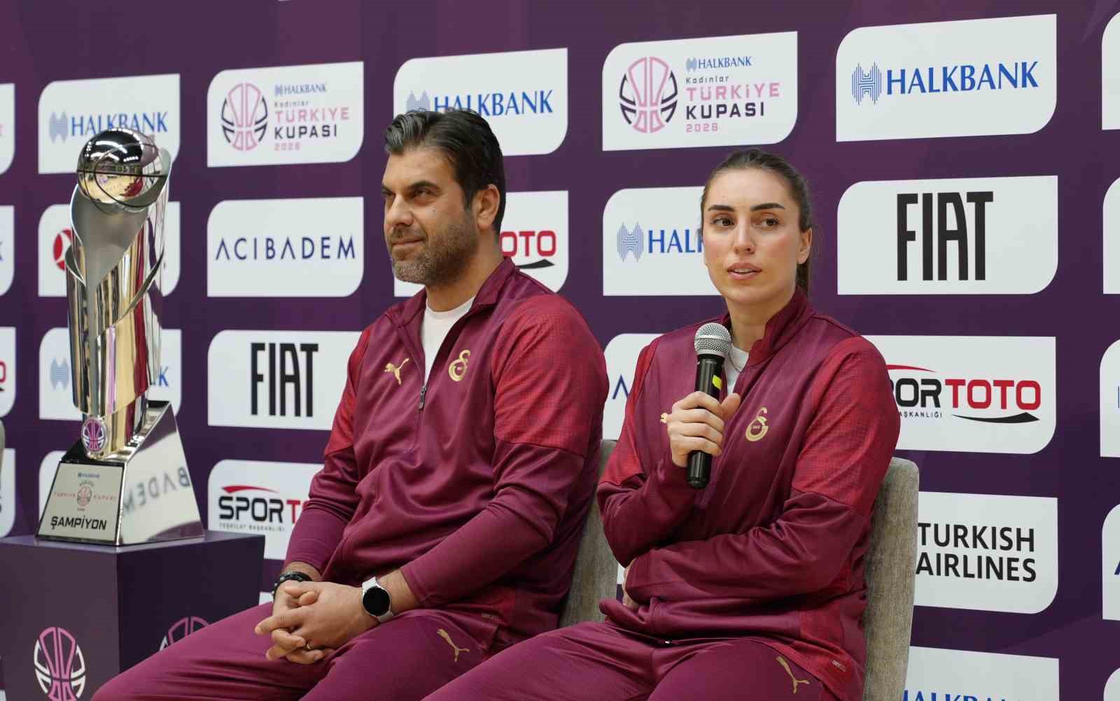 Halkbank Kadınlar Türkiye Kupası final karşılaşması öncesi basın toplantısı düzenlendi 6 halkbank kadinlar turkiye kupasi final karsilasmasi oncesi basin toplantisi duzenlendi 2 I4BAn1wu