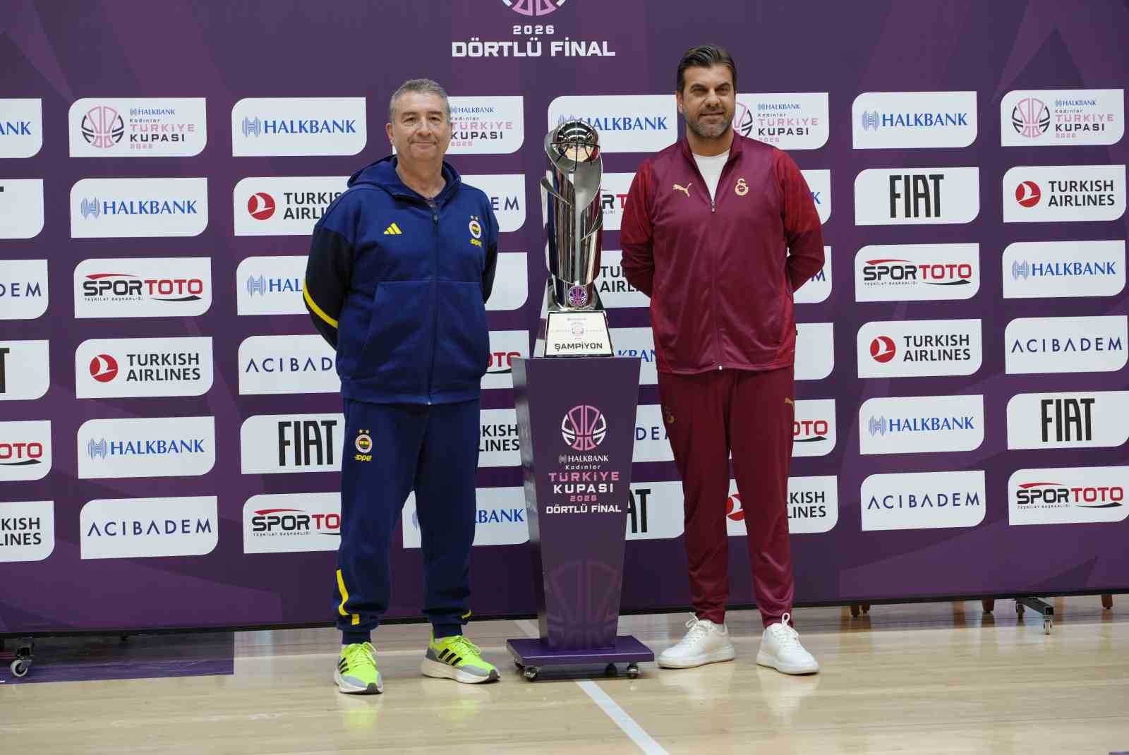 Halkbank Kadınlar Türkiye Kupası final karşılaşması öncesi basın toplantısı düzenlendi 7 halkbank kadinlar turkiye kupasi final karsilasmasi oncesi basin toplantisi duzenlendi 3