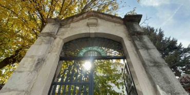hamam-olarak-yapilip-camiye-donusturulen-tarihi-yapi-700-yildir-ayakta-FrVtXHVx.jpg