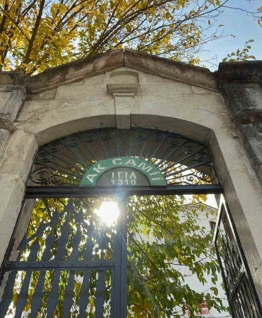 hamam-olarak-yapilip-camiye-donusturulen-tarihi-yapi-700-yildir-ayakta-FrVtXHVx.jpg