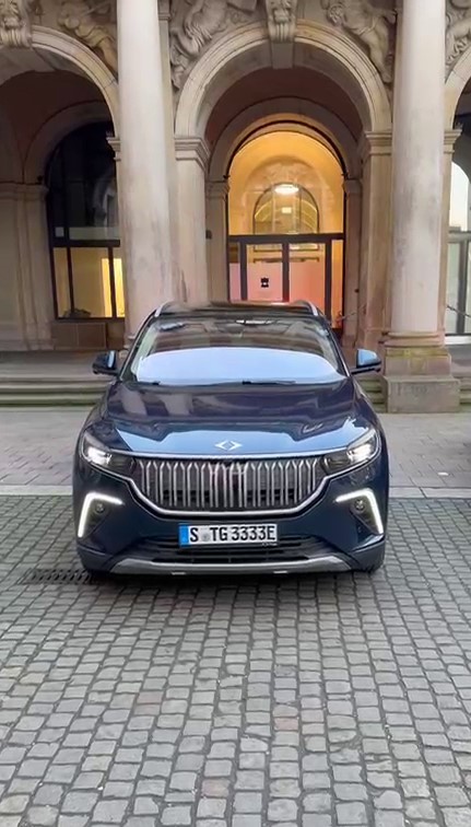 hamburg baskonsolosu alver belediye sarayina togg ile geldi 2