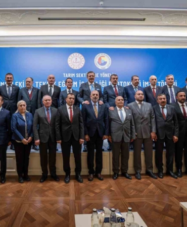 hamidiye-tarim-lisesi-egitim-modeliyle-turkiyeye-ornek-oldu-AmX1KXhS.jpg
