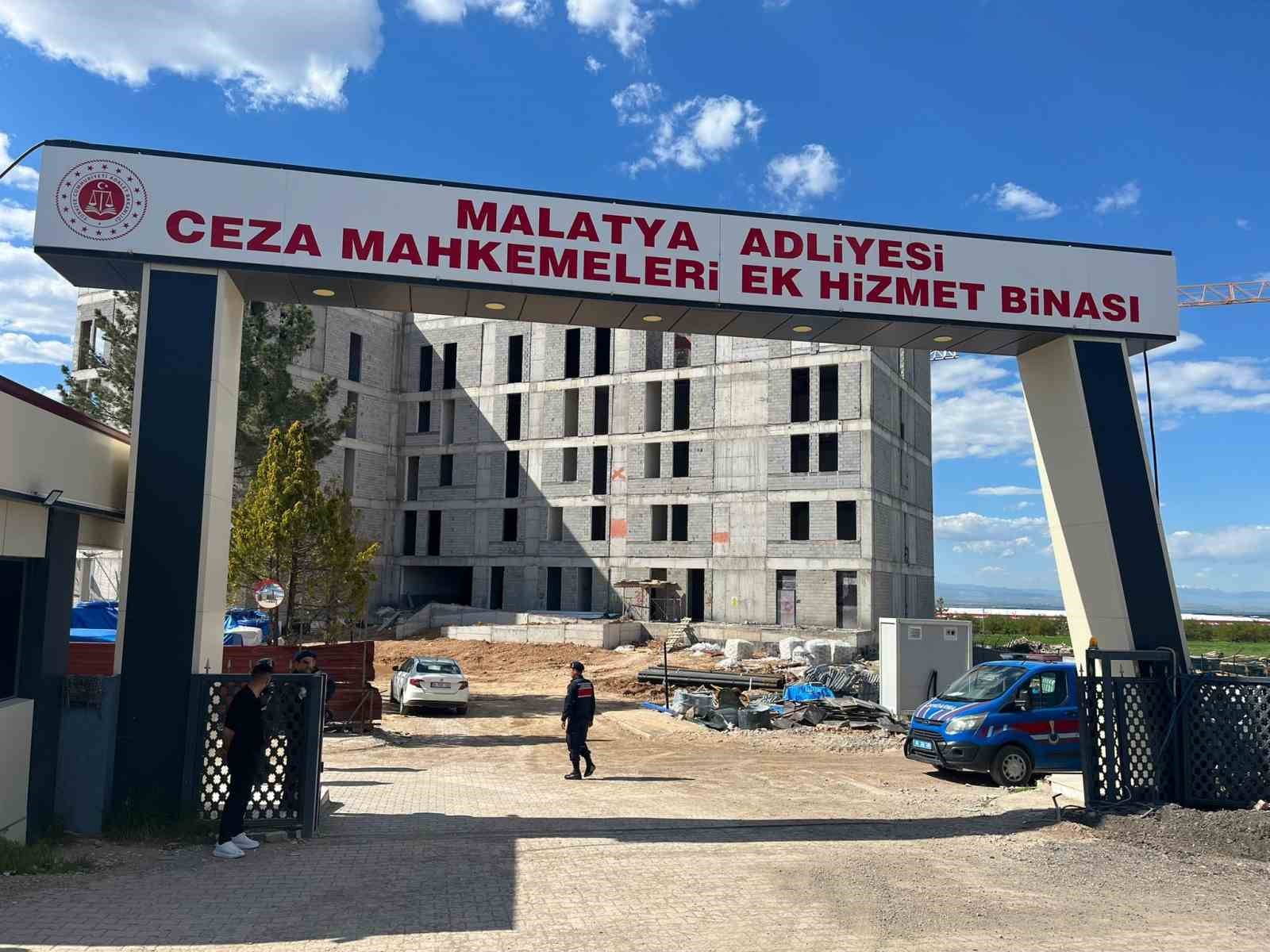 hamile esini olduren saniga agirlastirilmis muebbet 1 hK2LeYKE