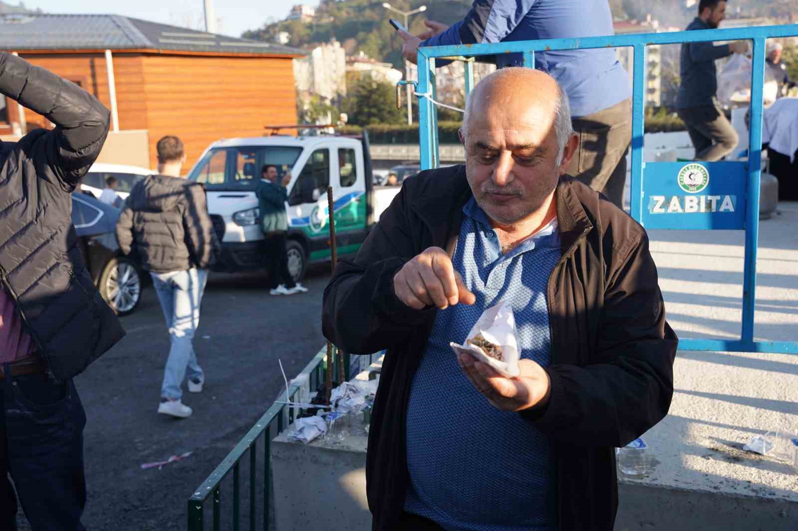 hamsi bollugu festivali geri getirdi 4 ZF7vrBNv