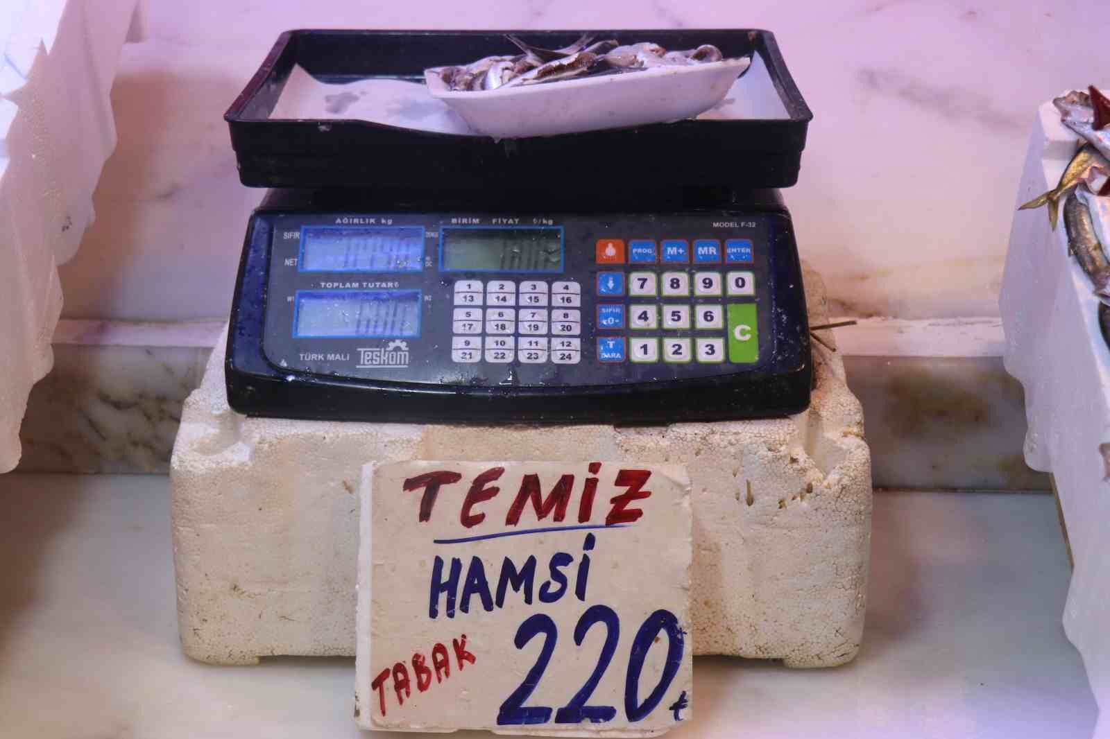 hamsi tezgahlardaki tahtina yeniden oturdu 2 AKcbw8l7