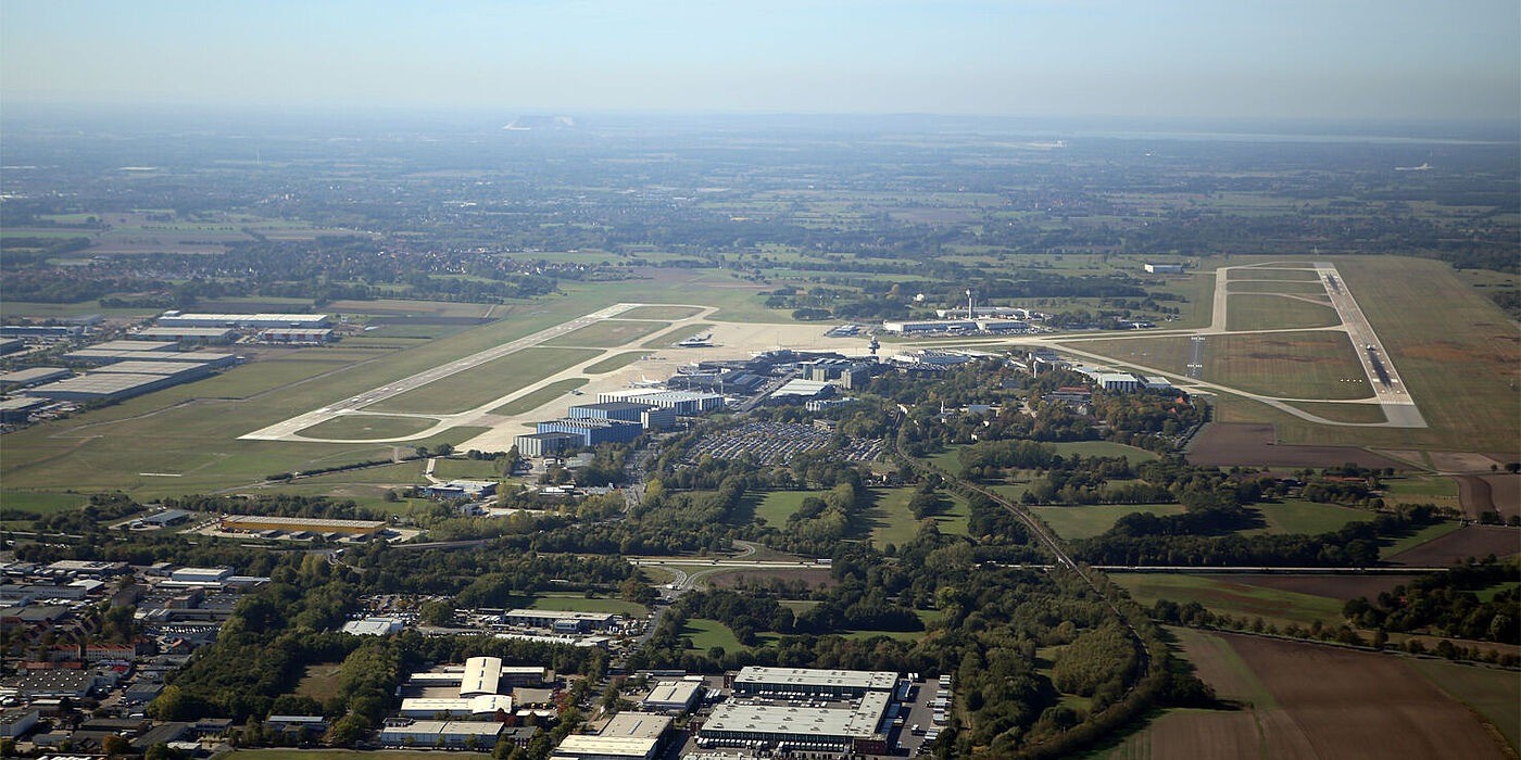 hannover havalimaninda dron tehlikesi nedeniyle ucuslar aksadi 0 yKDzY7gm