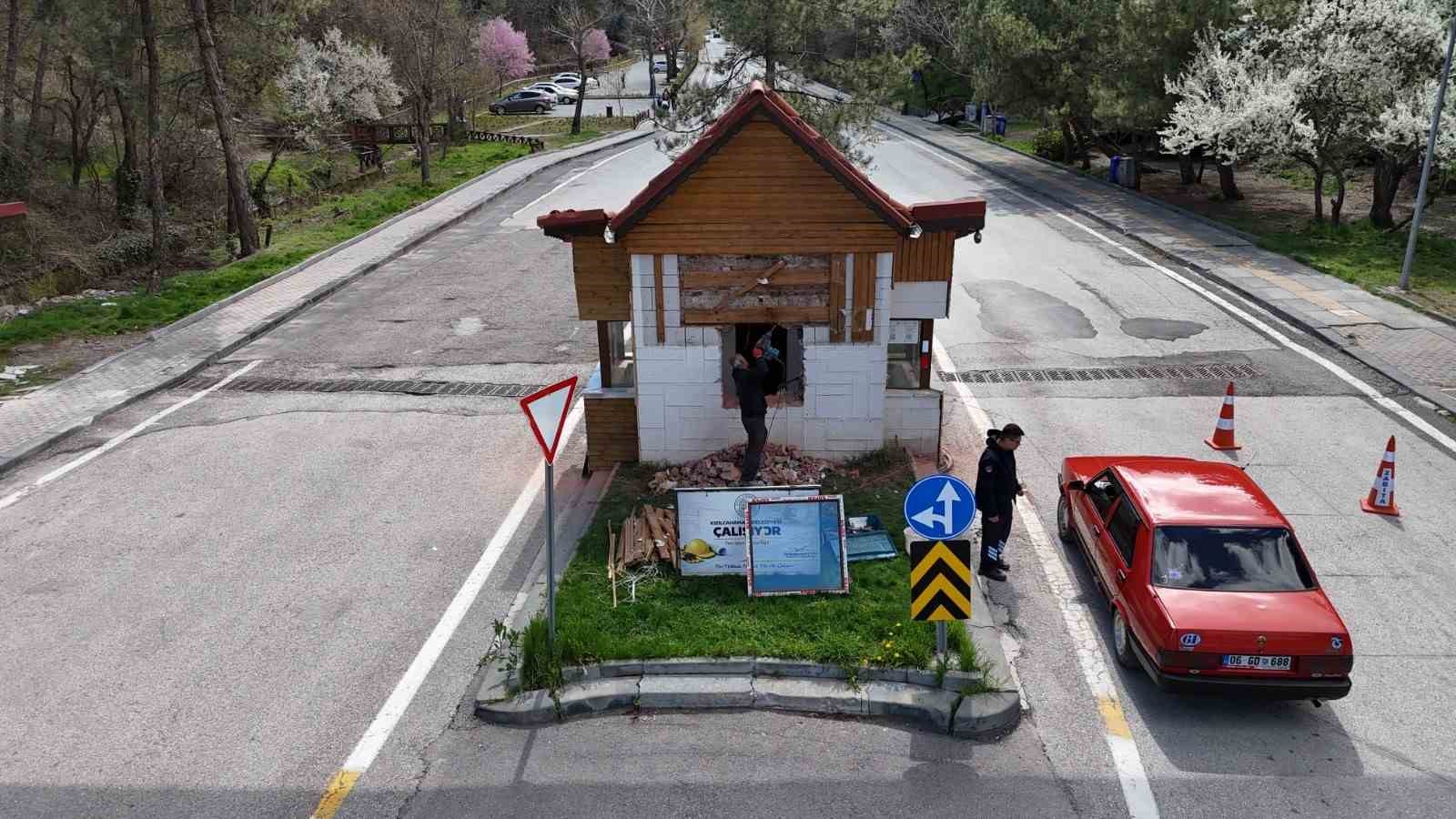 Harabeye dönen Soğuksu Milli Parkı’nda eksikliklerin giderilmesi için çalışmalar sürüyor 5 harabeye donen soguksu milli parkinda eksikliklerin giderilmesi icin calismalar suruyor 1 yLXid1WF