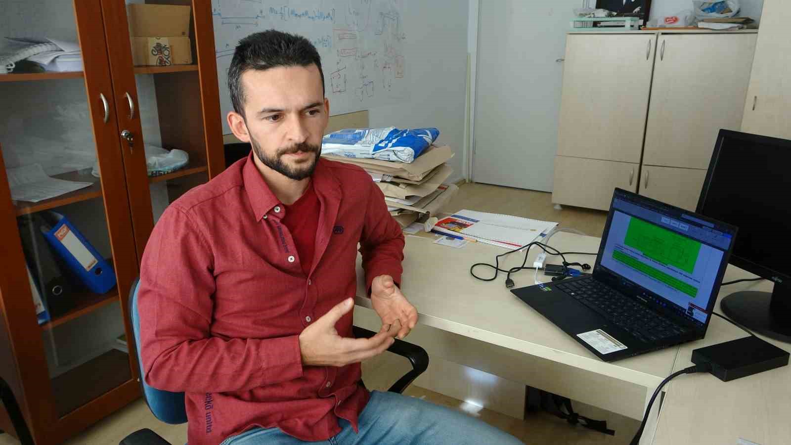 hareket halindeki elektrikli araclara kablosuz sarj projesi hedef arac durmadan menzili yuzde 10 20 yukseltmek cOfbsJjC
