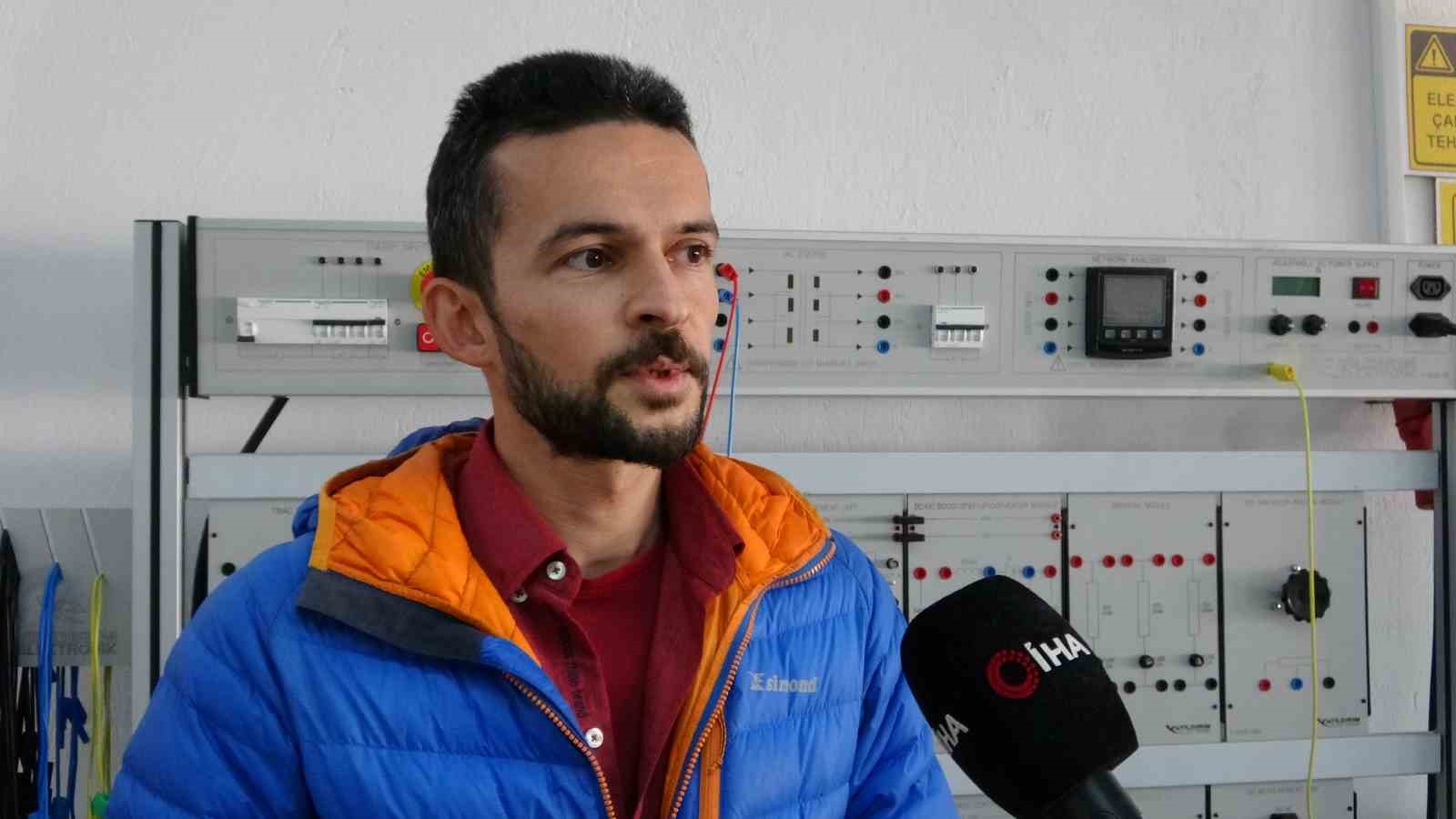 hareket halindeki elektrikli araclara kablosuz sarj projesi hedef arac durmadan menzili yuzde 10 20 yukseltmek rPaTeSPH