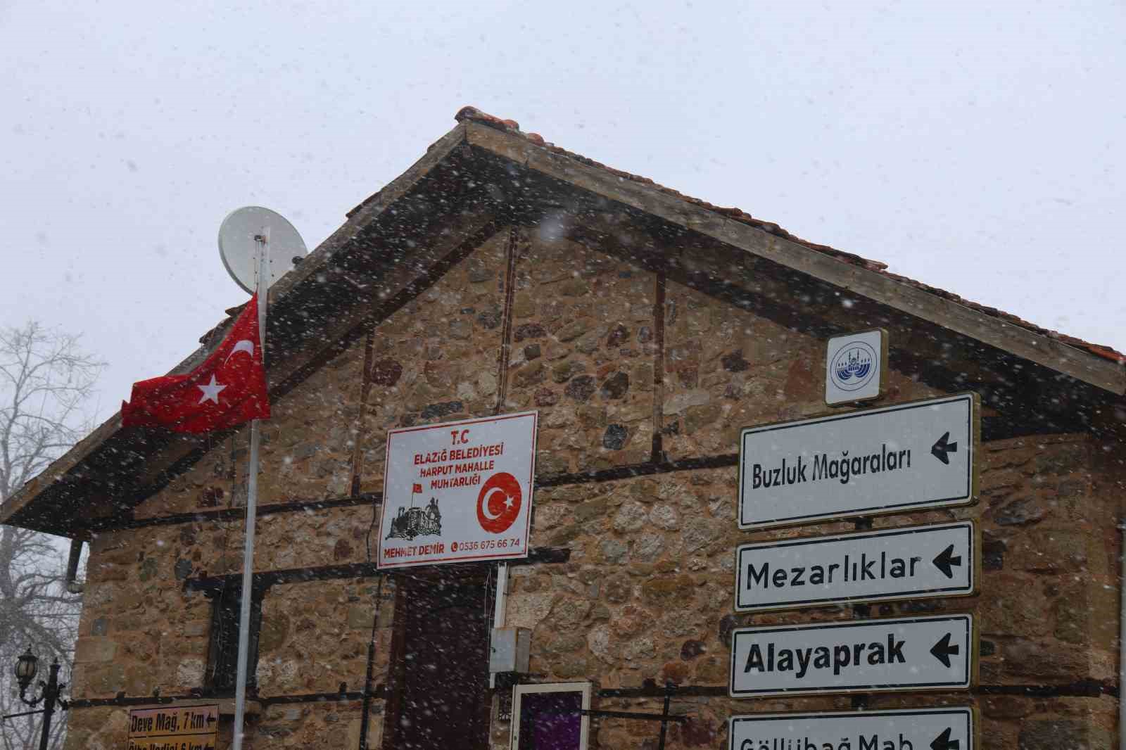 harputta kar yagisi etkisini artirdi tarihi mekanlar beyaza burundu 11 HaJWwjns