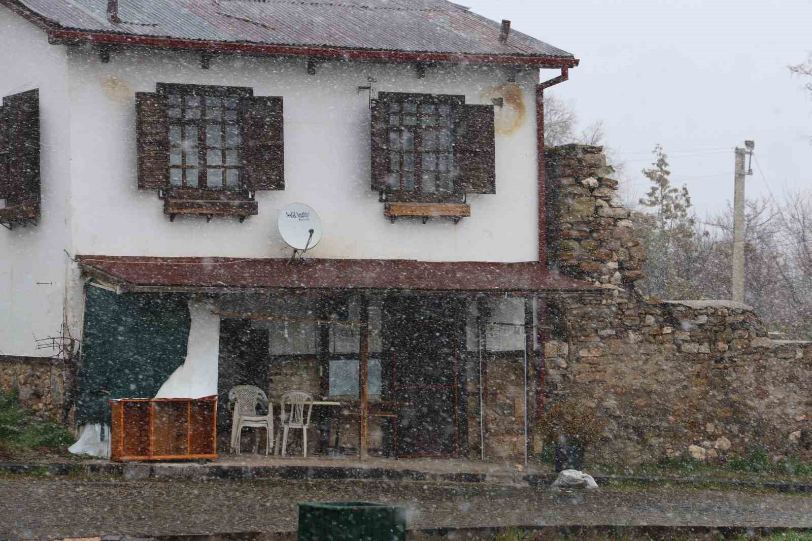 harputta kar yagisi etkisini artirdi tarihi mekanlar beyaza burundu 8 PEf7YKiK