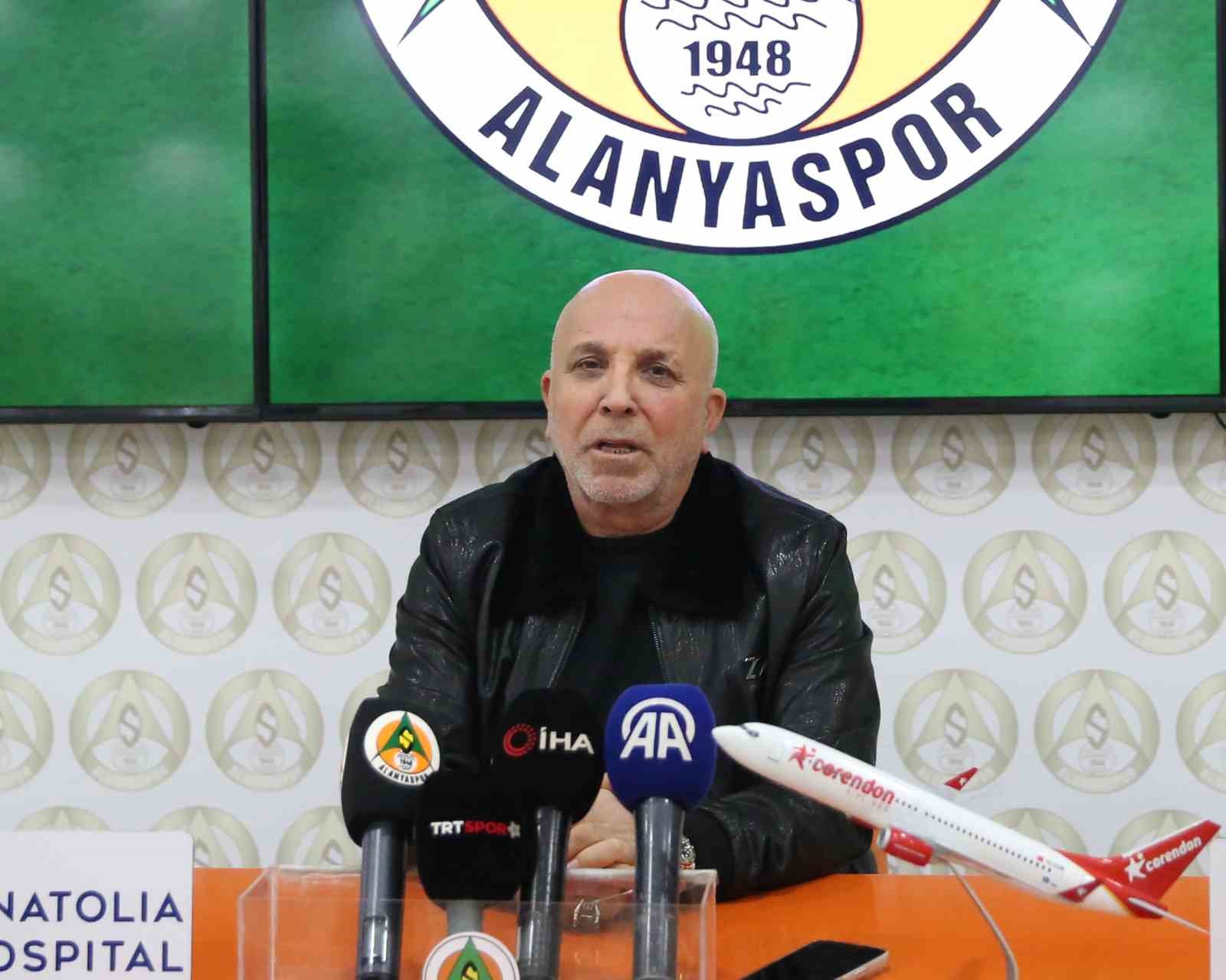 hasan cavusoglu simdiye kadar hocamizin oyuncu talebi olmadi 3 K2z4DDCs