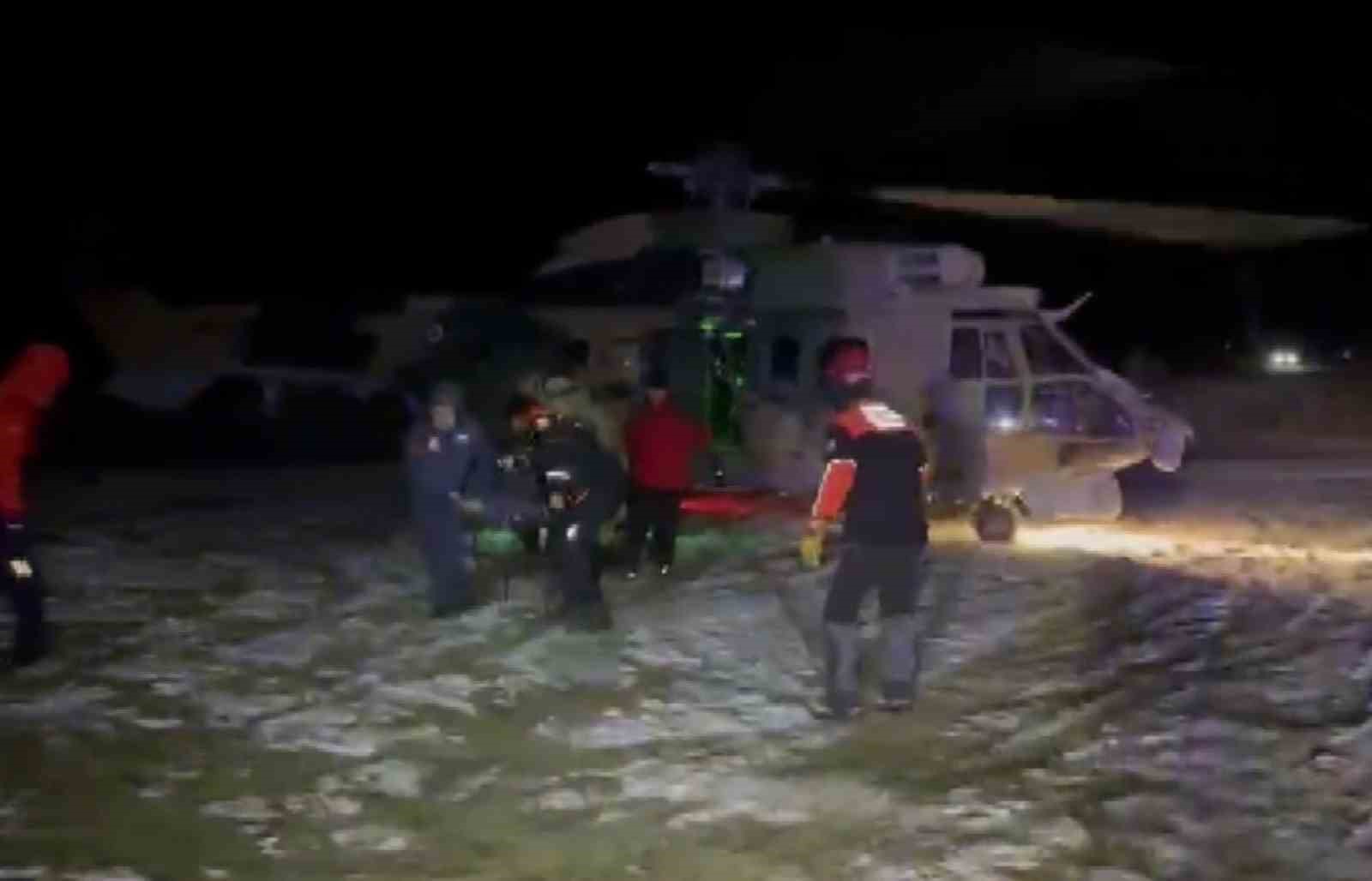 Hasan Dağı’nda mahsur kalan öğrenciler helikopterle kurtarıldı 4 hasan daginda mahsur kalan ogrenciler helikopterle kurtarildi 0