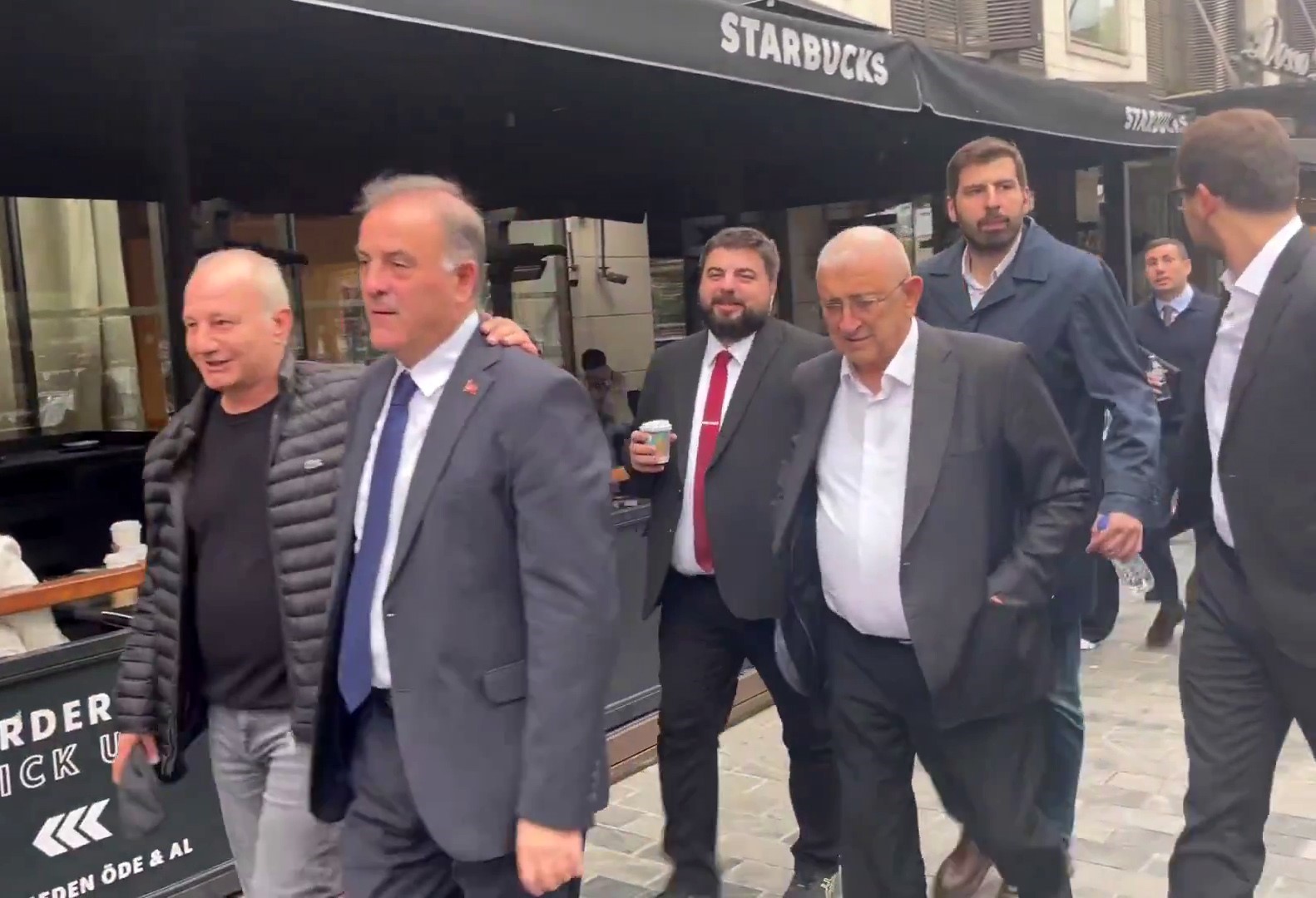 hasan imamoglu ve selim imamoglunun emniyetteki ifade islemleri basladi 1 v7erkMSV