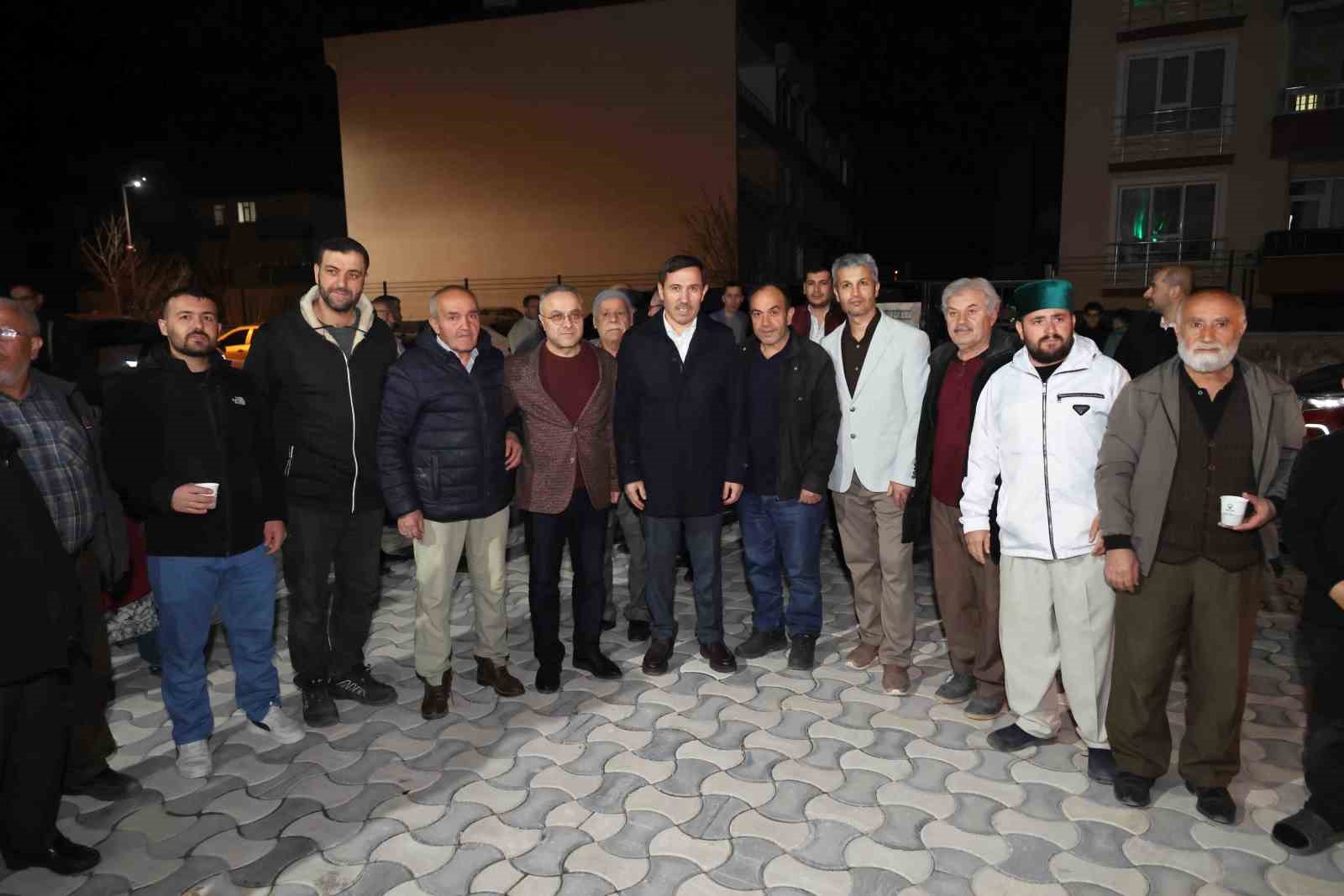 Hasan Kılca, Alzheımer yaşam merkezi sakinleri ve aileleri ile iftarda buluştu 9 hasan kilca alzheimer yasam merkezi sakinleri ve aileleri ile iftarda bulustu 5 6ivLGTm7