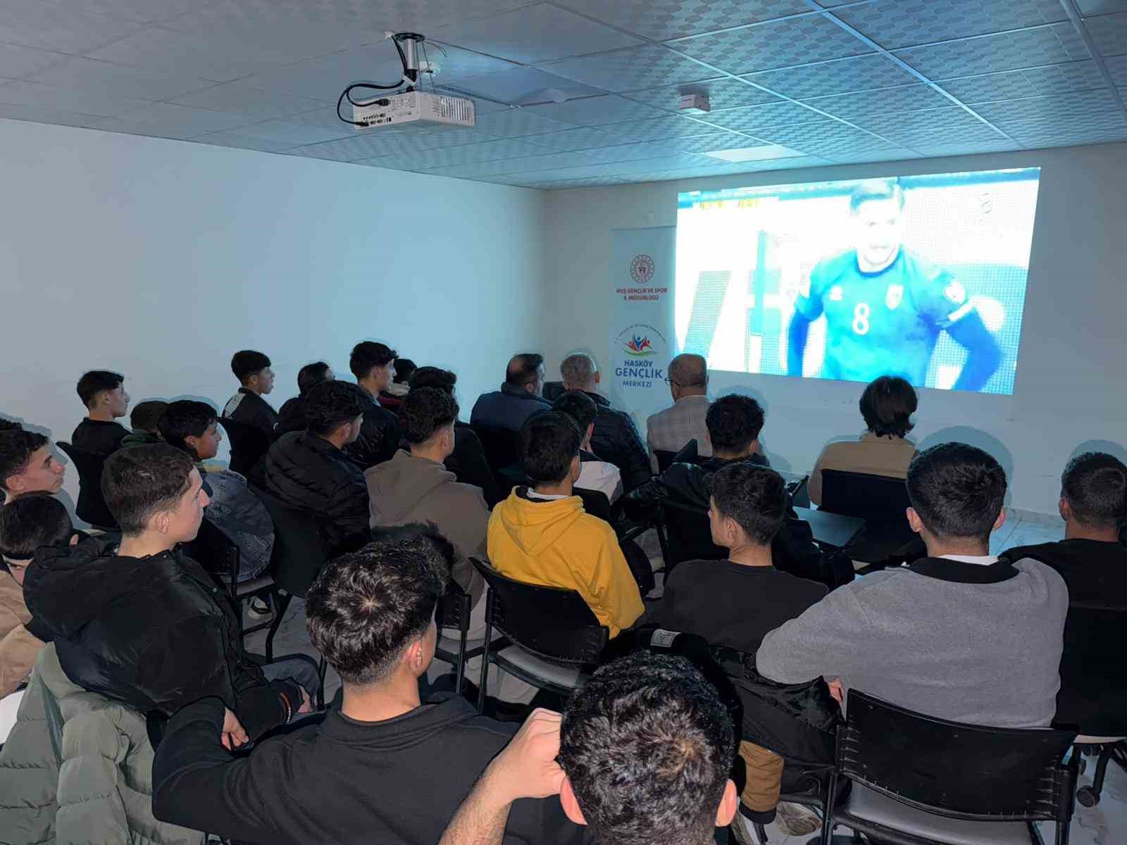 Hasköy Gençlik Merkezi’nde milli maç heyecanı 6 haskoy genclik merkezinde milli mac heyecani 2 PJN8rRAw