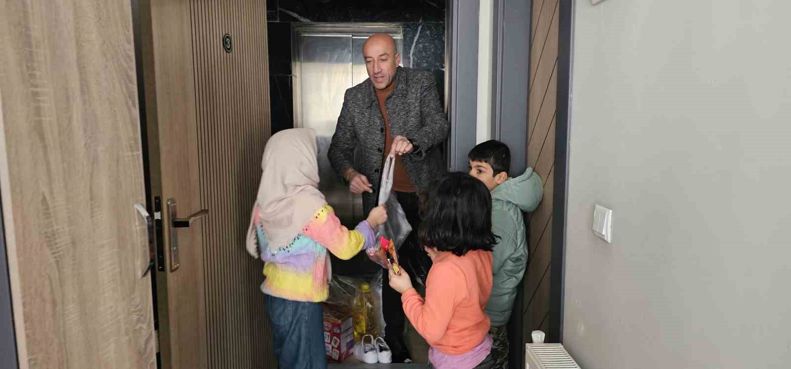 haskoyde 4 cocuklu anneye belediye ve kaymakamlik destegi 5 C9eFsm6F