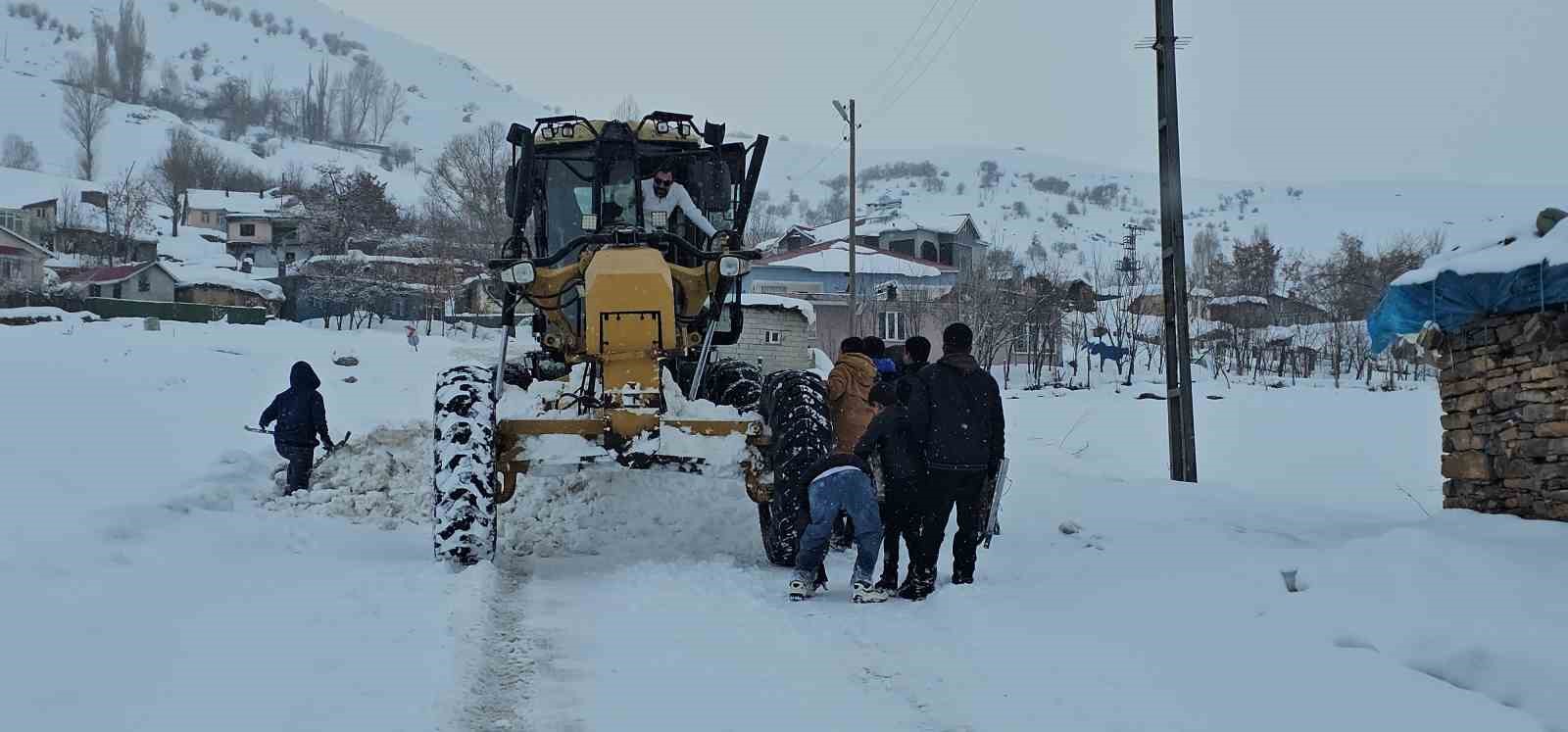 haskoyde cocuklar karin keyfini kayarak cikardi 6 IbeVBlhr