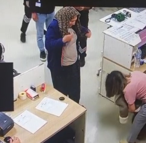 hastane kantininde bogazina seker kacan minayi hemsire kurtardi 0 6wswva86