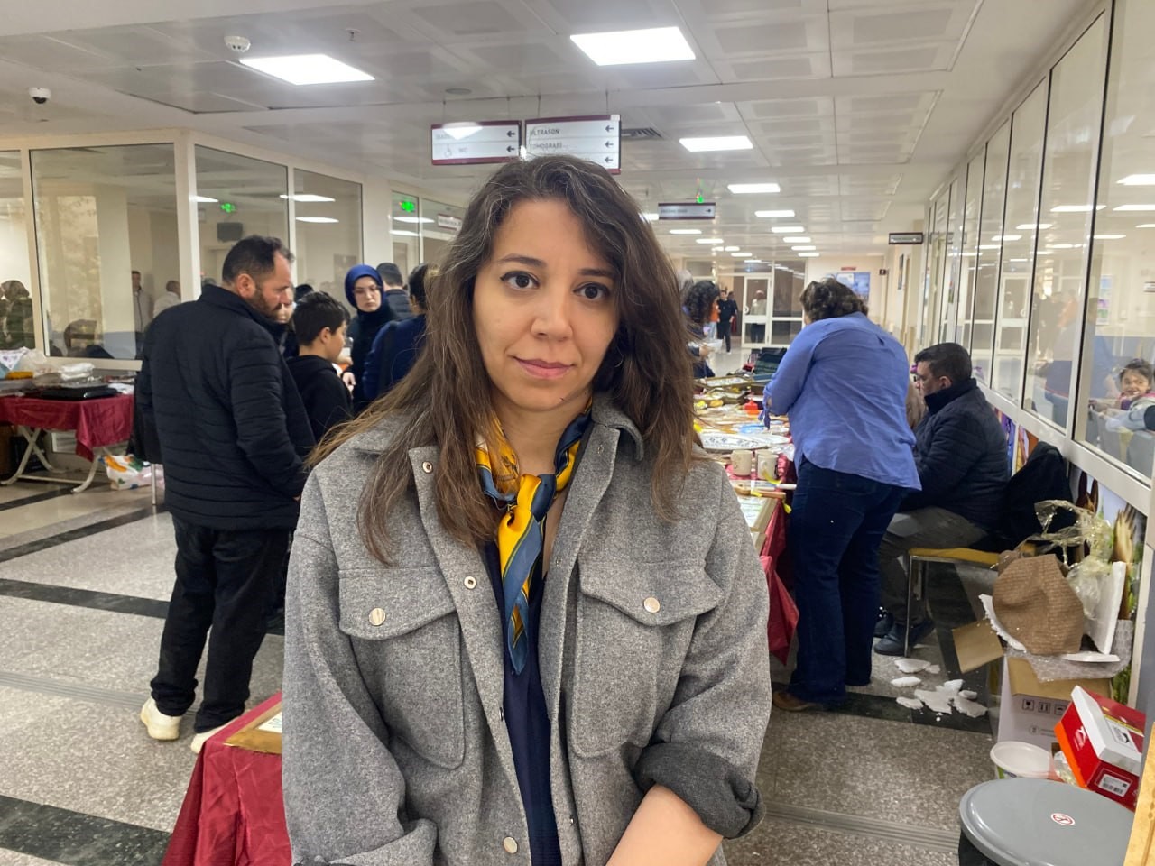 Hastane koridorlarında sergilenen ürünler umut oldu 6 hastane koridorlarinda sergilenen urunler umut oldu 2 39SG2XpM