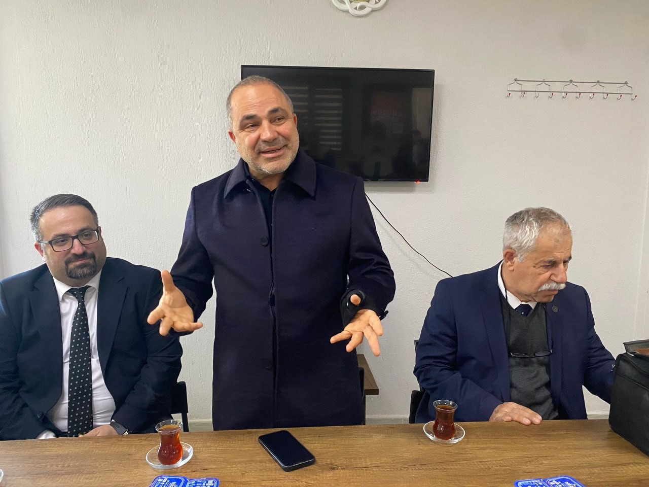 Hastane koridorlarında sergilenen ürünler umut oldu 8 hastane koridorlarinda sergilenen urunler umut oldu 4 6EVZSzaj