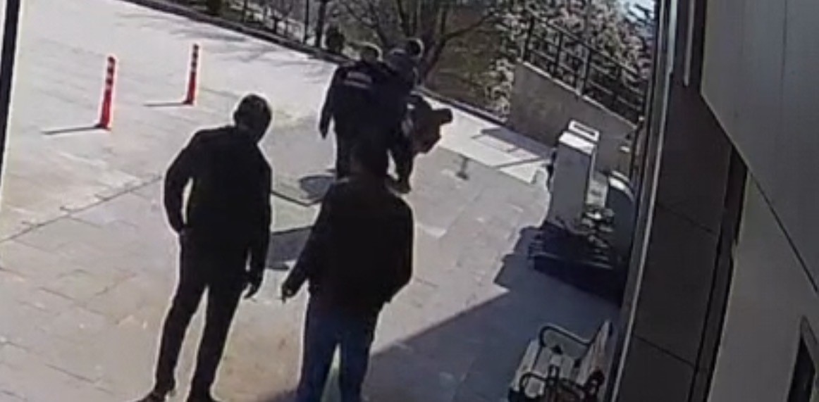 hastane mudurunun darbettigi personel konustu 0 ui8f2UiE