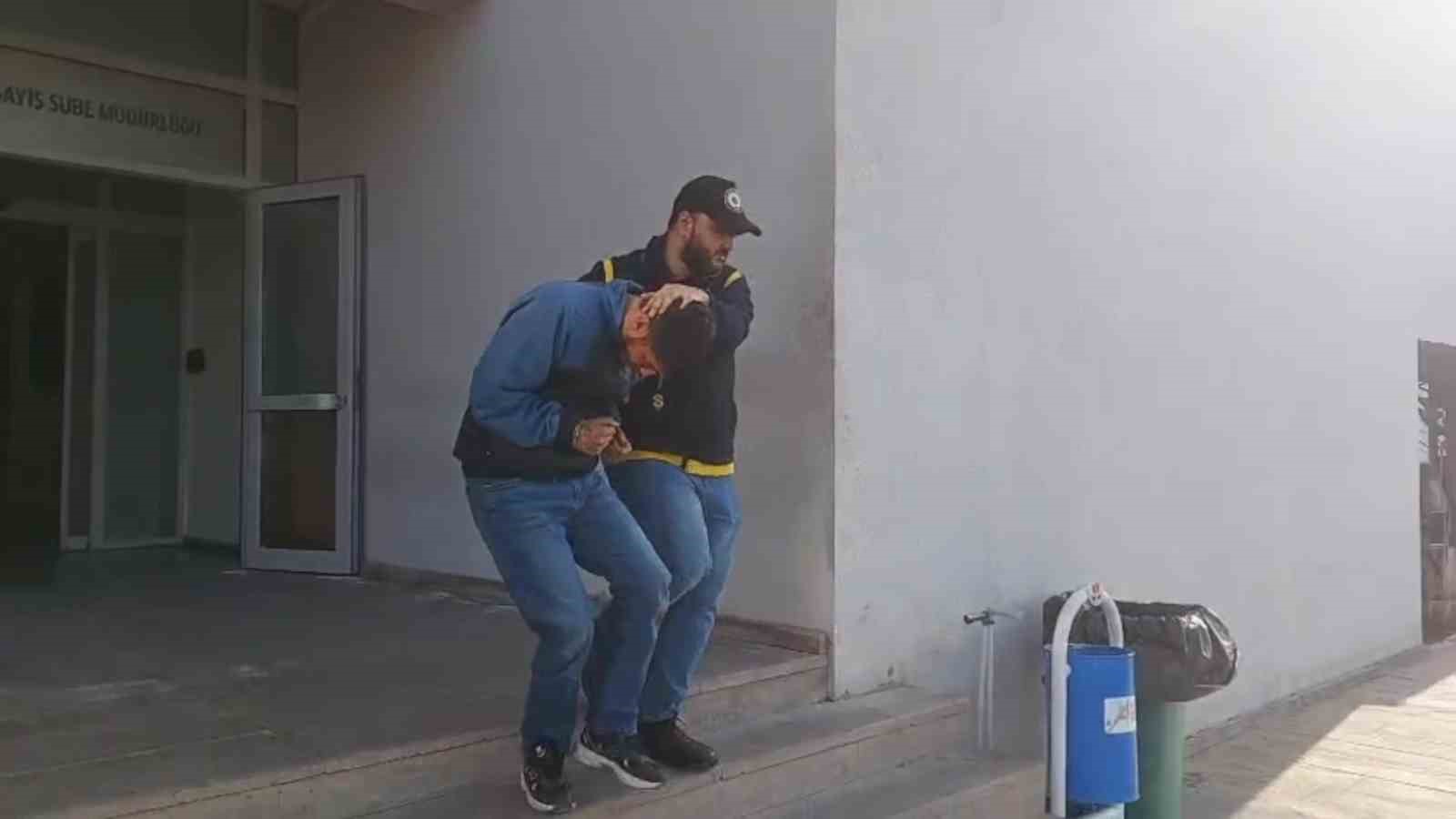 hastane otoparkindan 3 motosiklet calan 2 supheli tutuklandi 3 tpMqHuTN