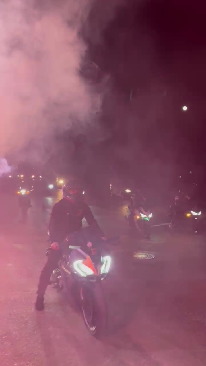 hastanede tedavi goren kanser hastasi kadina arkadaslarindan 8 mart surprizi 5 2GS4QPfT