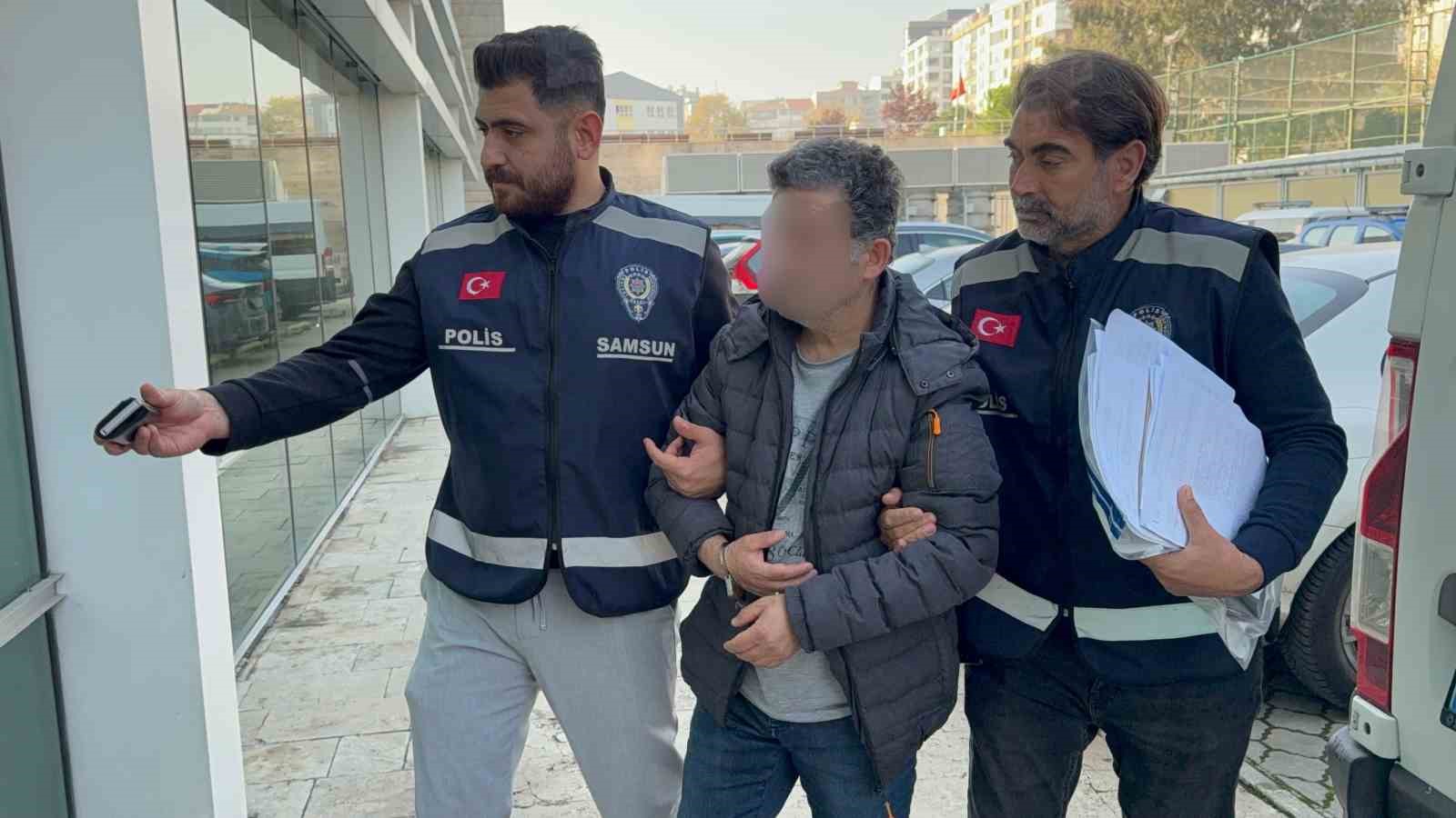 Hastanedeki öğrenci dolaplarında stetoskop hırsızlığı 5 hastanedeki ogrenci dolaplarinda stetoskop hirsizligi 1 sPHIqe2H