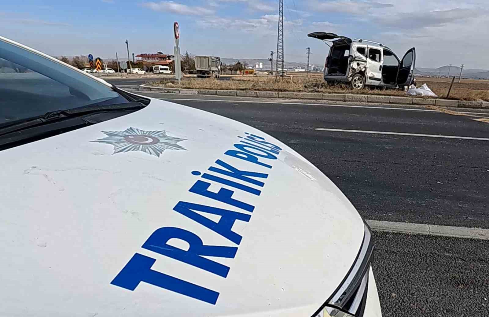 hastaneden donen kari koca kaza yapip hastanelik oldu 4 WivEA3ym