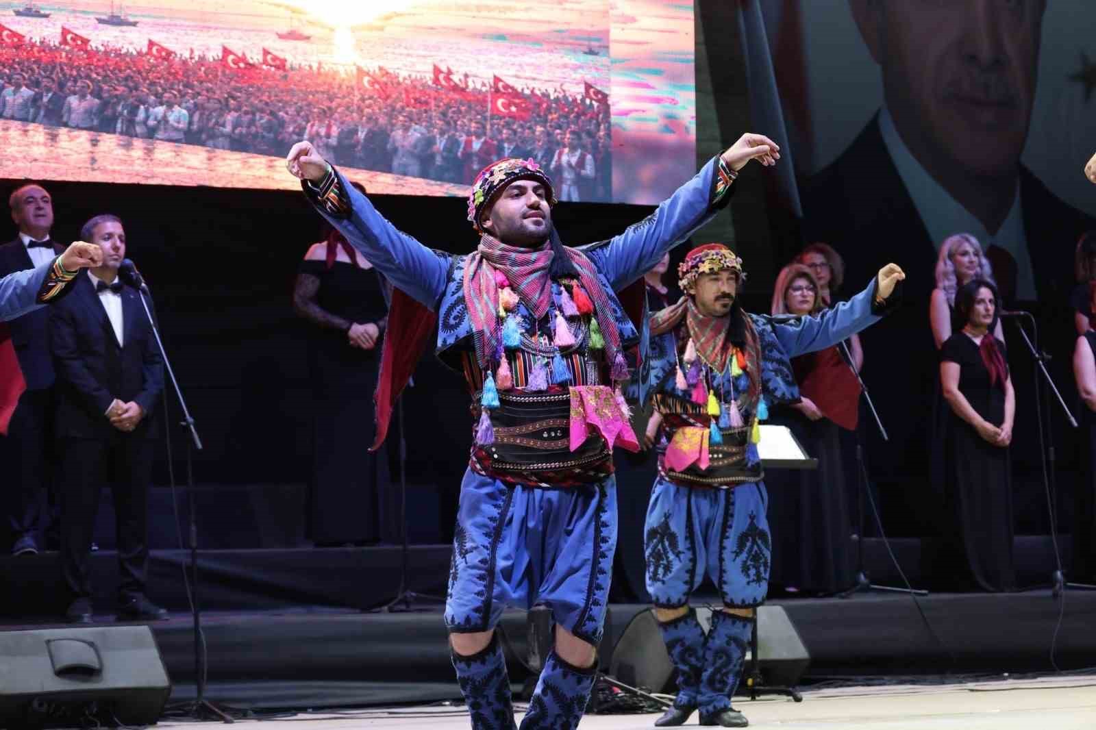 hatay ana vatana katilisinin 87 yilini konser programiyla kutladi 0 K3Zy4Auu