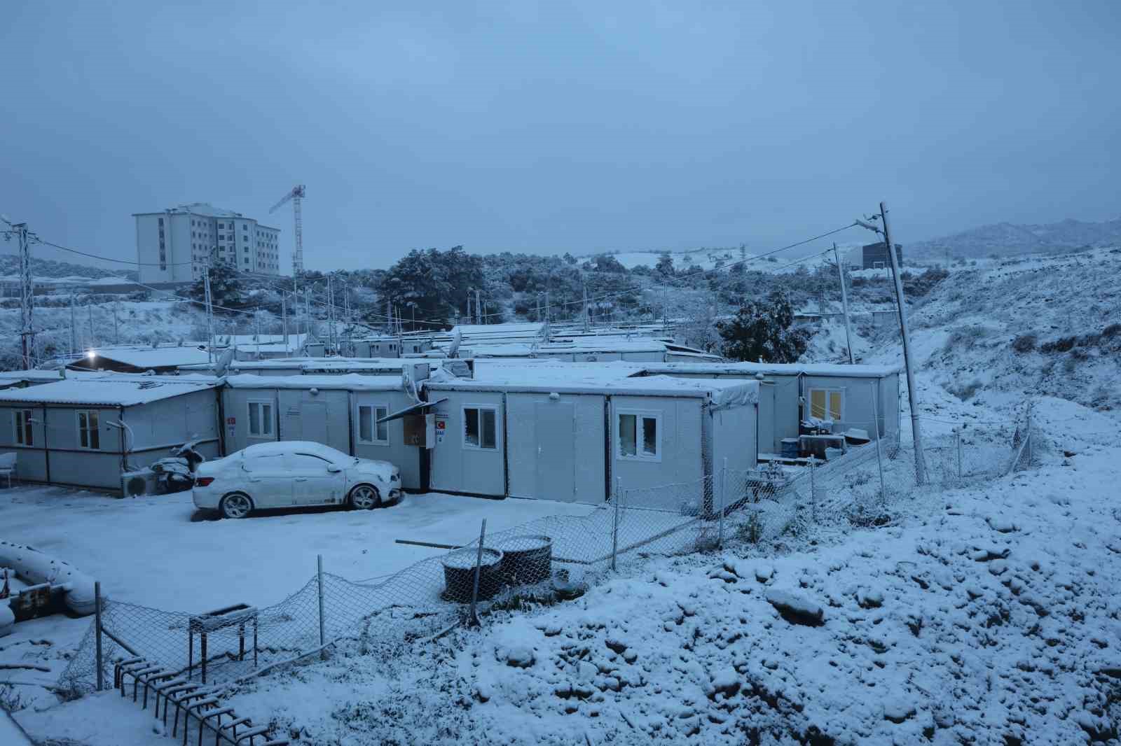 hatayda 10 ilcede egitime ara verildi 3 Wv7VDyT5