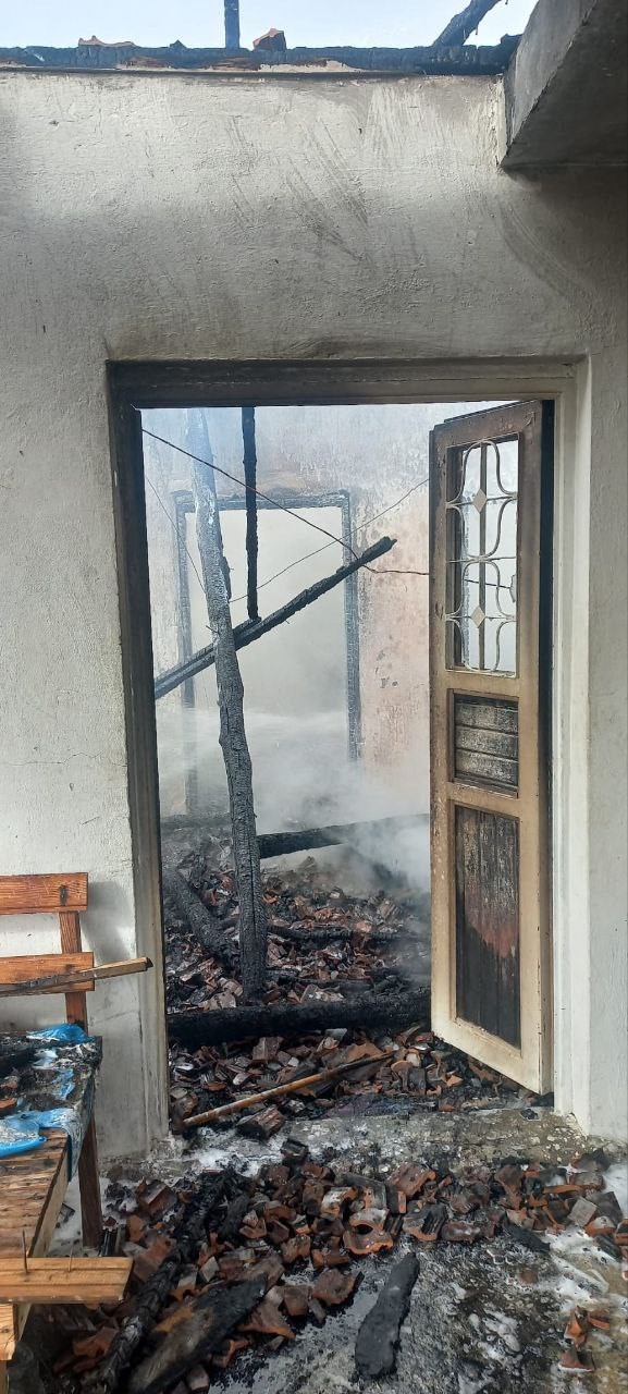 hatayda 2 katli mustakil ev alevlere teslim oldu 2 yrENbm29