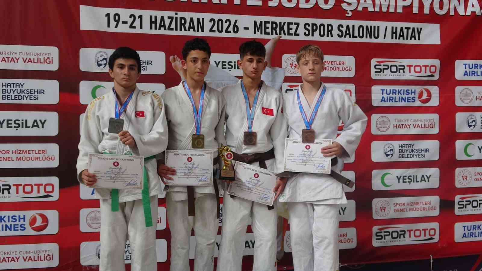 Hatay’da 67 ilden gelen 917 genç judocu minderde ter dökecek 7 hatayda 67 ilden gelen 917 genc judocu minderde ter dokecek 3